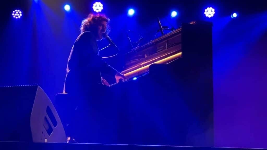 , (Levallois-Perret): Florent Marchet – Levallois Perret (;Aéronef, 09.02.2022)