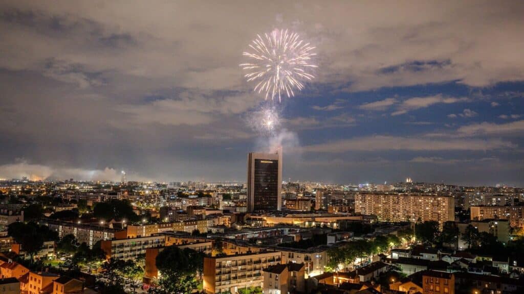 , Gennevilliers; Sécurité, pollution… et protection des faucons : pourquoi Gennevilliers met fin au feu d’artifice du 14-Juillet