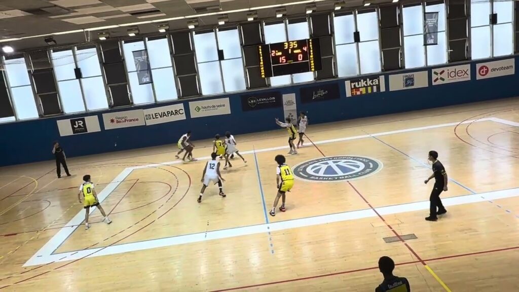 , Courbevoie,Levallois vs Courbevoie